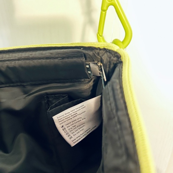 Wild One Crossbody Treat Pouch in Limeade - Picture 6 of 9